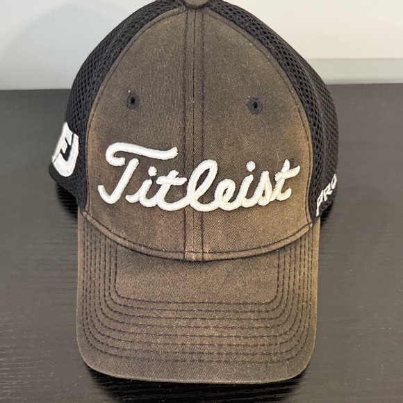 Titleist Other - Titleist Footjoy Mesh Golf Cap Black White Logo Trucker Hat Small-Medium Casual